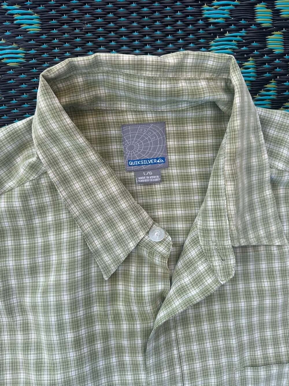 Quiksilver Green Plaid Short Sleeve Button Up Shirt Size L